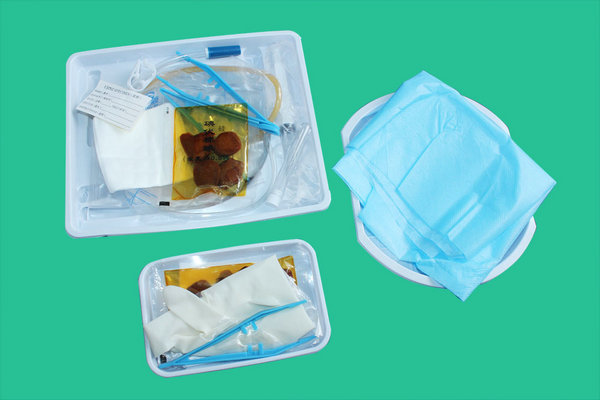 Disposable catheterization bag